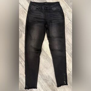 KanCan Women's Black Skinny Jeans